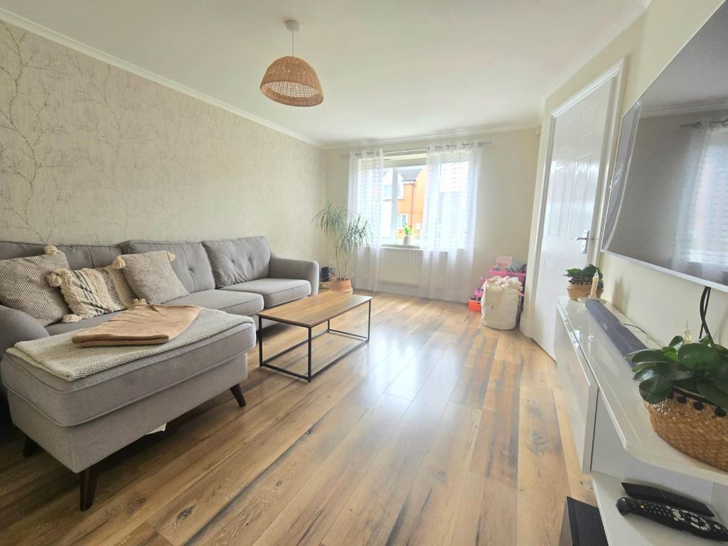 Property photo 2 of 15