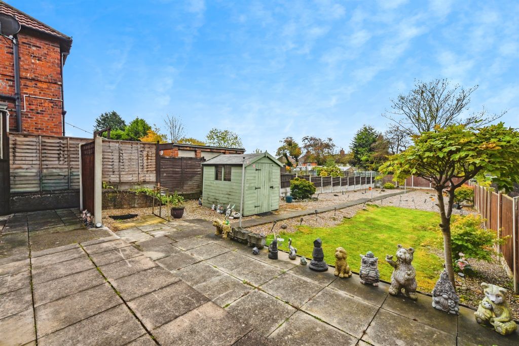 Property photo 3 of 16