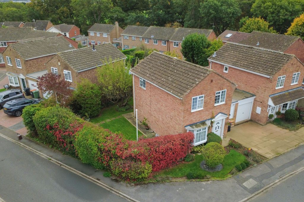 Property photo 1 of 12 Elevated Side