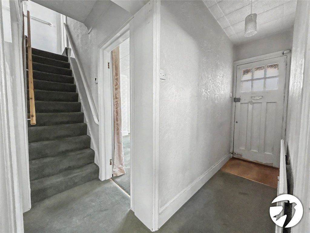 Property photo 3 of 26 Picture No. 02