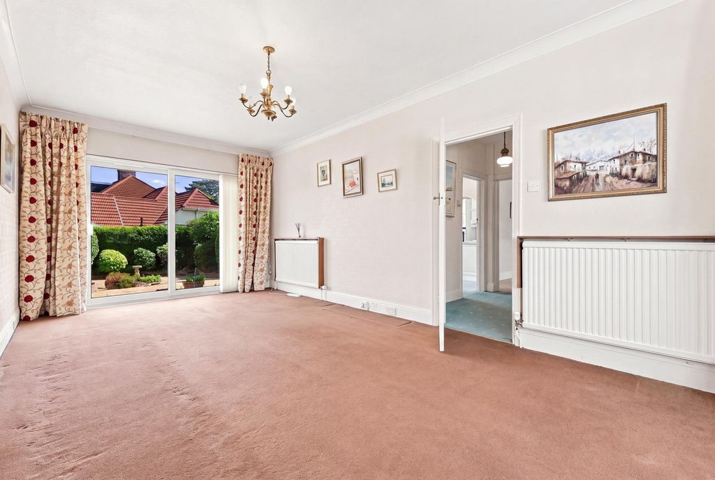 Property photo 2 of 30