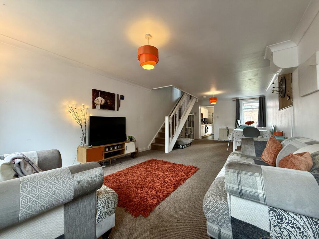 Property photo 3 of 24
