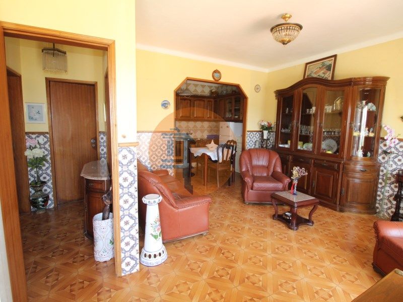 Property photo 2 of 45