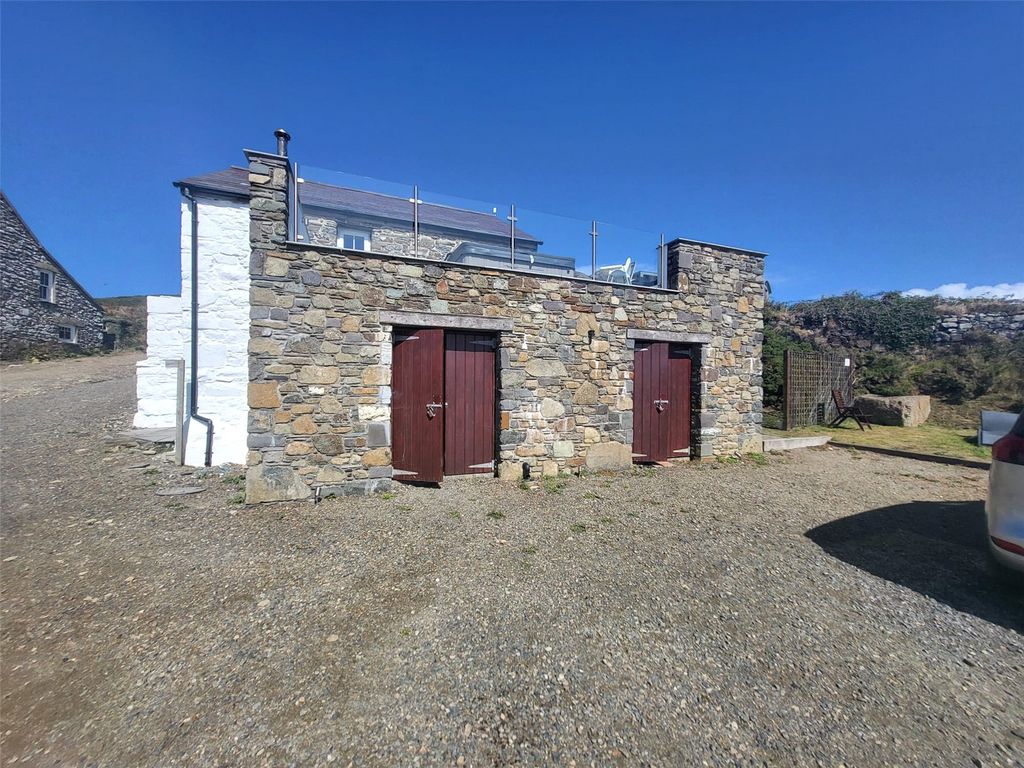 Property photo 1 of 35 Picture No. 46