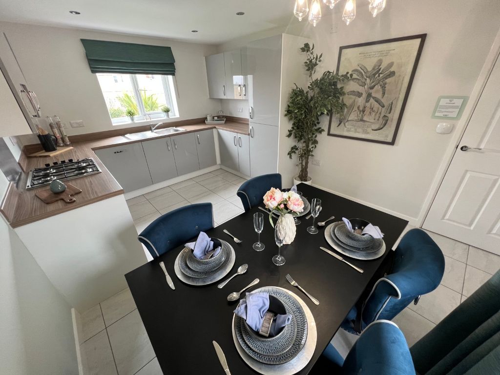 Property photo 2 of 17 2250286