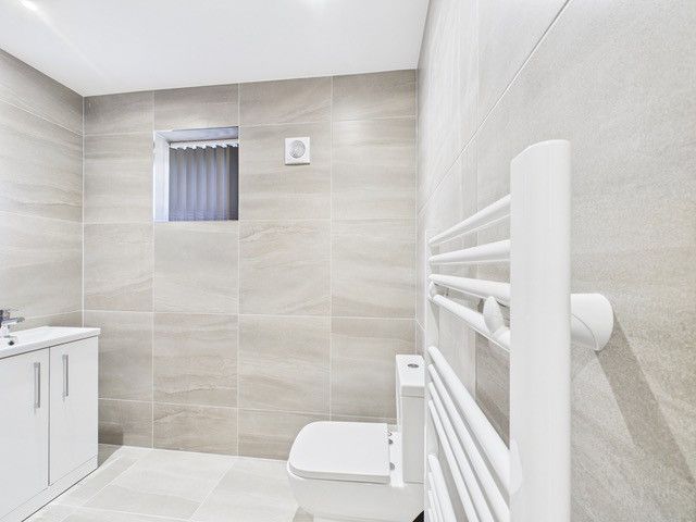 Additional image 10 of 2 bed flat to rentHull HU5