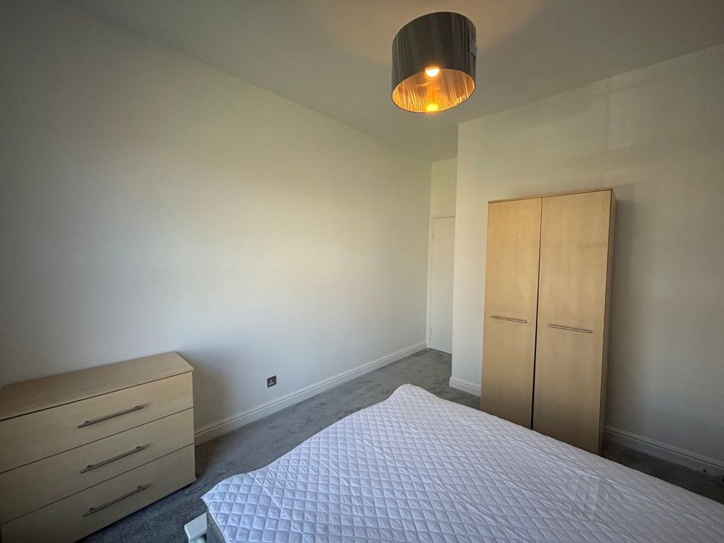 Property photo 3 of 11 Picture No. 02