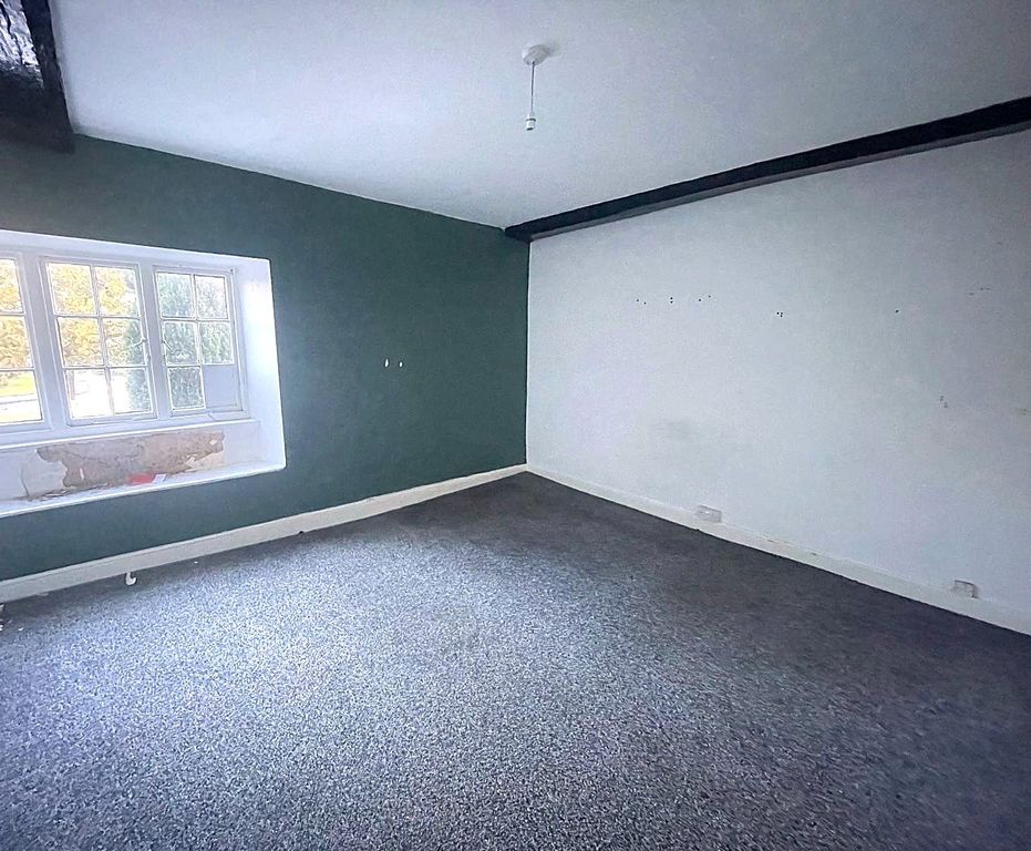 Property photo 2 of 3 Bedroom