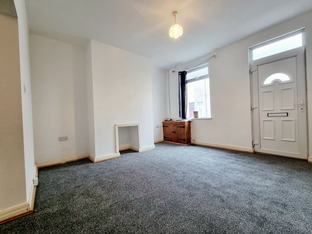 Property photo 3 of 13 Photo 3