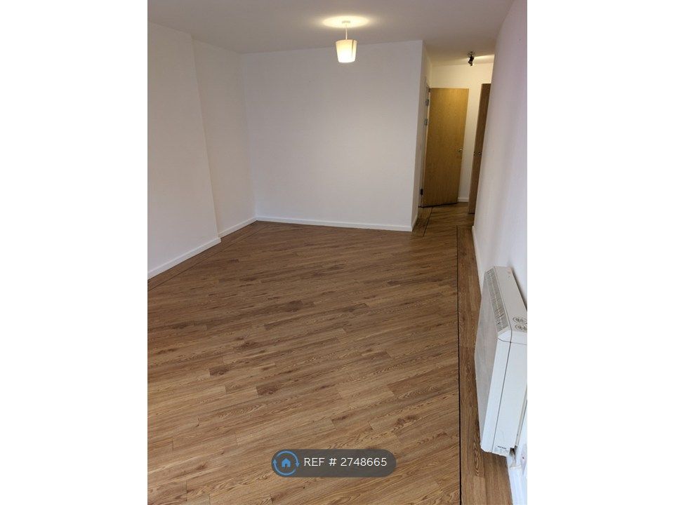 Property photo 2 of 8 Living Room