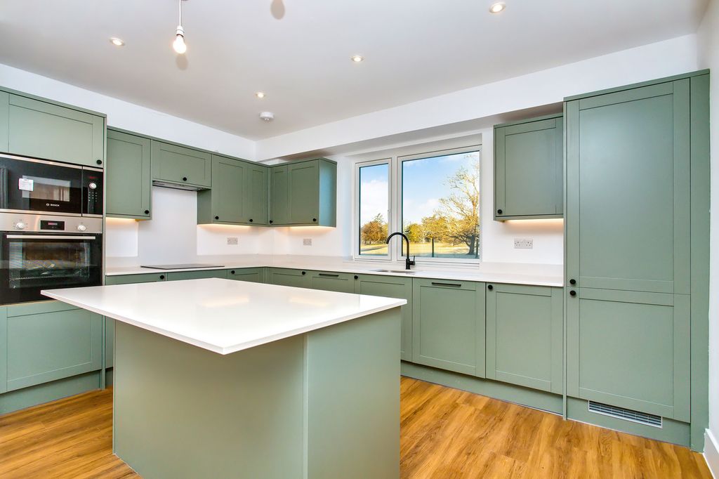 Property photo 1 of 44 Primary Property Image