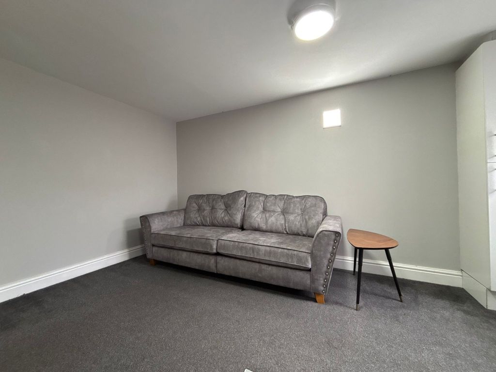 Property photo 1 of 6 Whatsapp Image 2026-06-16 At 11.41.34