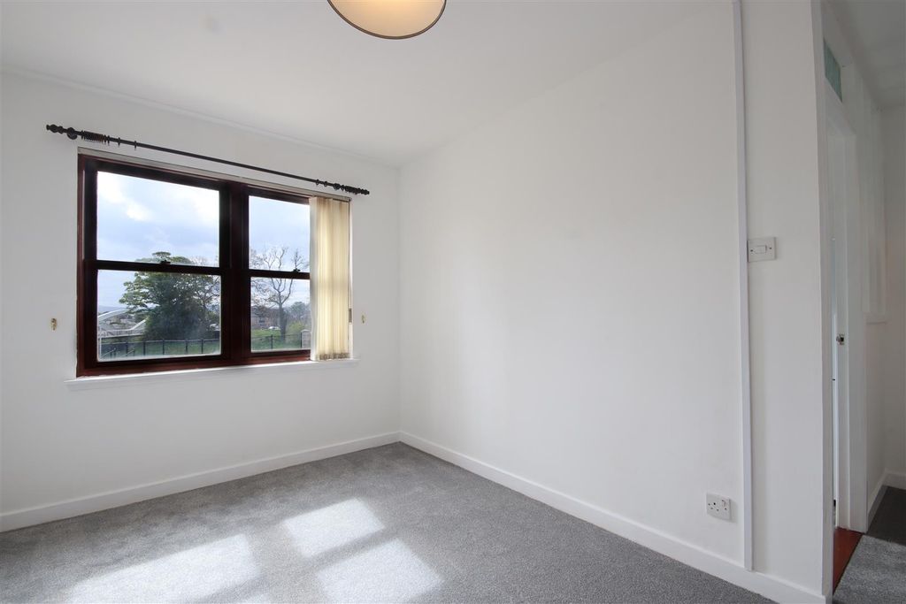 Property photo 3 of 10 23.Jpg