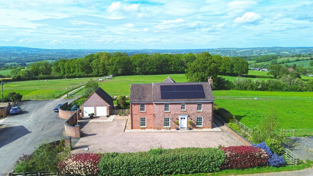 Property photo 2 of 38