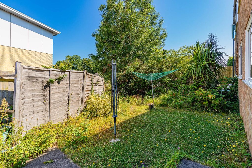 Property photo 2 of 10 Allocated Garden