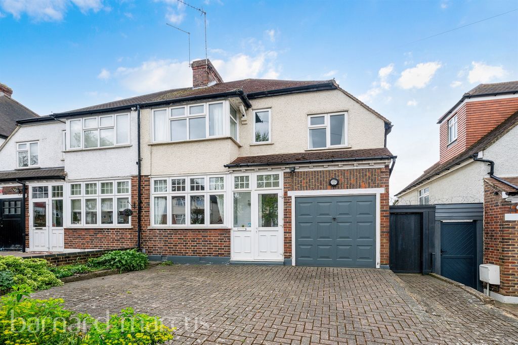 Property photo 1 of 14