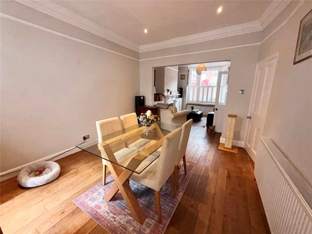 Property photo 3 of 10 Picture No. 05