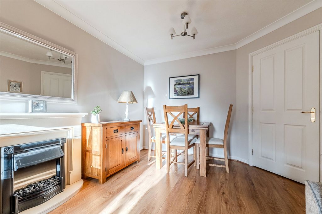 Property photo 3 of 10 Picture No. 11