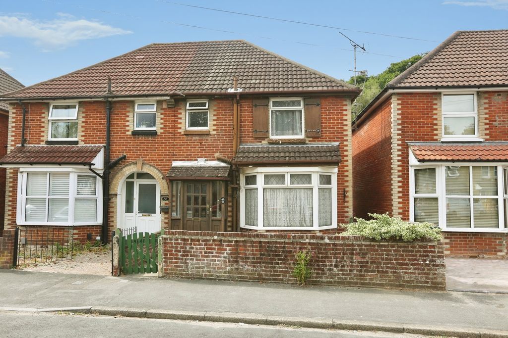 Property photo 1 of 16 Pbox-Img.Jpg