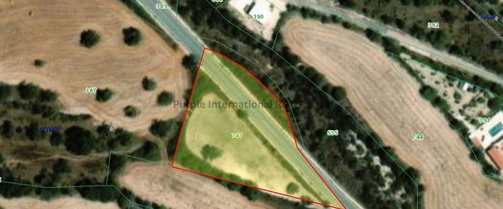 Property photo 2 of 3