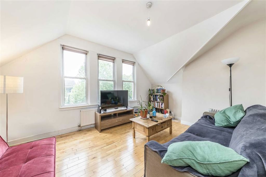 Property photo 2 of 6