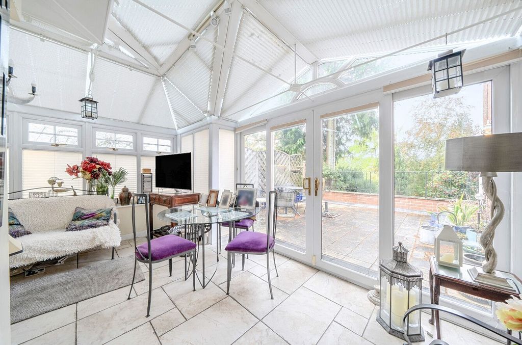 Property photo 3 of 22