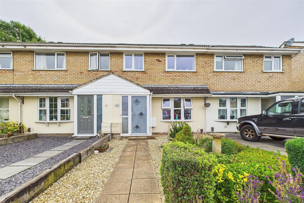 Property photo 1 of 15