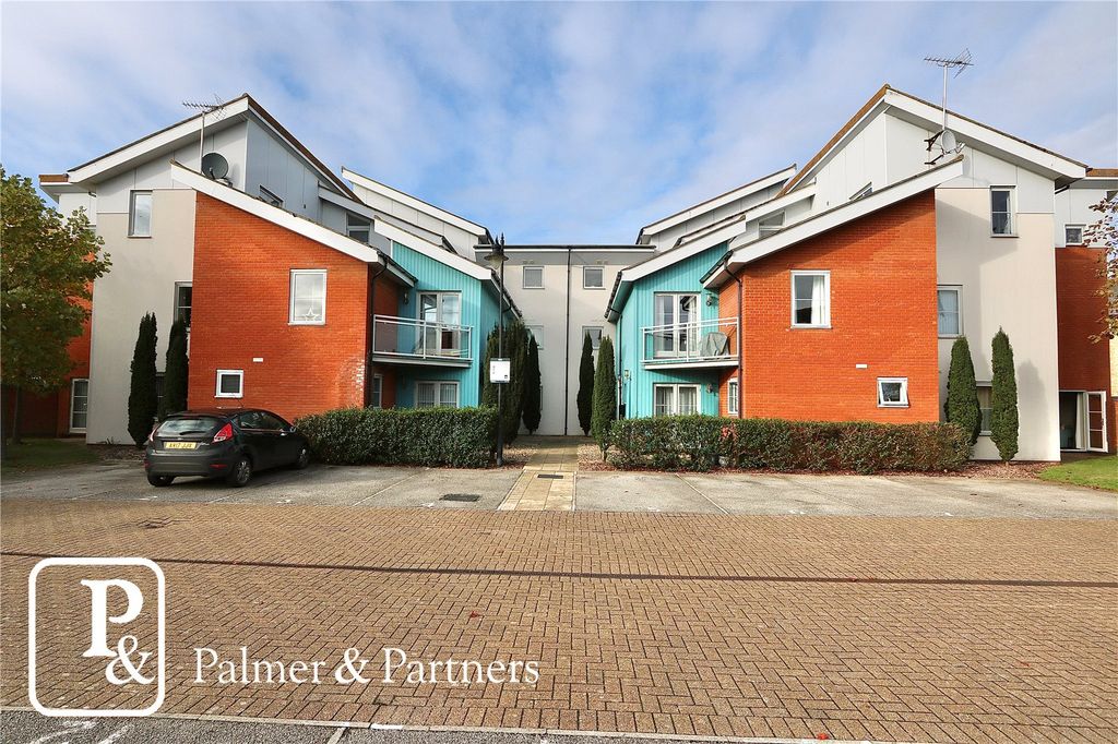 Property photo 1 of 19 Picture No. 03