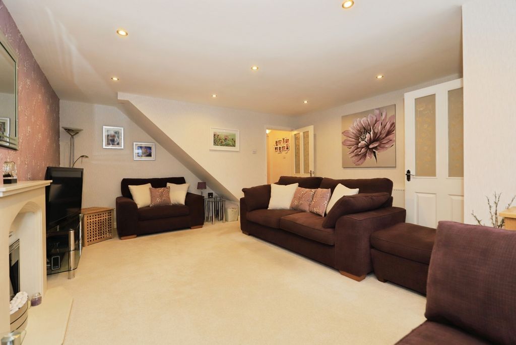 Property photo 3 of 20 Pbox-Img.Jpg