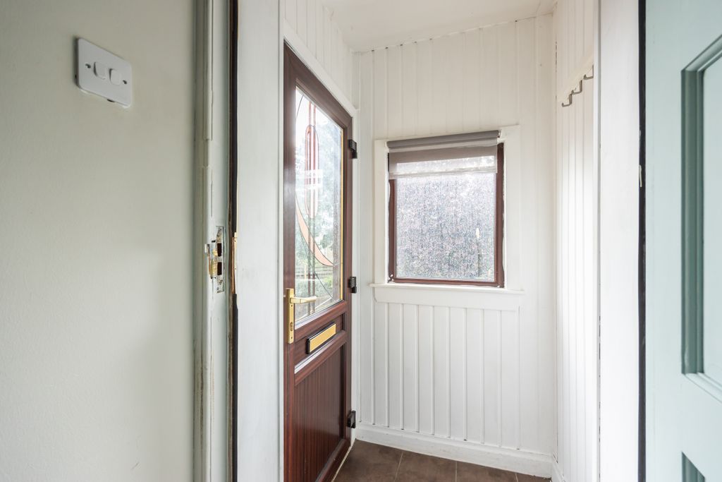 Additional image 16 of 2 bed flat for sale66 High Street, Bonnyrigg EH19