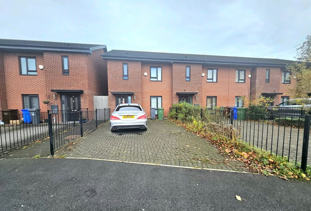 Property photo 1 of 9