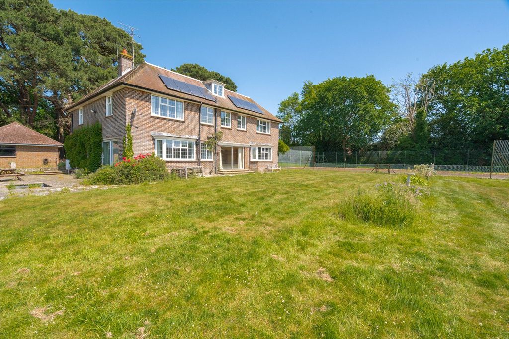 Property photo 3 of 36 Picture No. 18