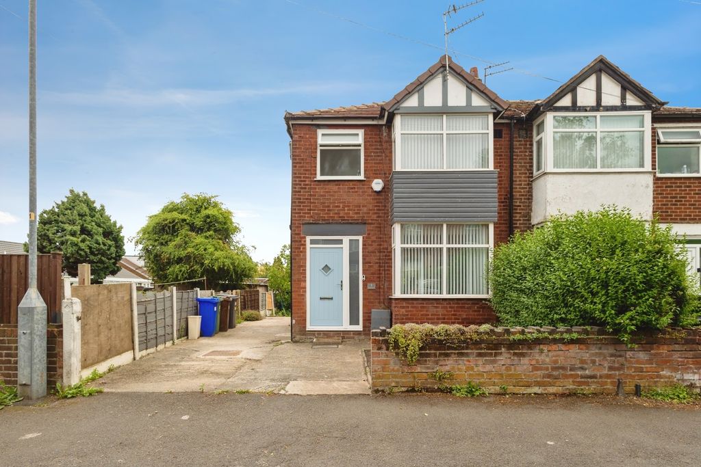 Property photo 1 of 16 Pbox-Img.Jpg