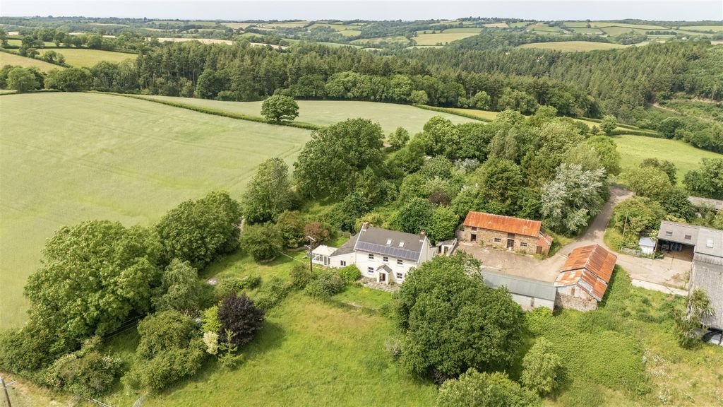 Property photo 1 of 25 Welland Down Farm