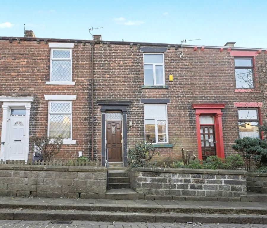 Property photo 1 of 12