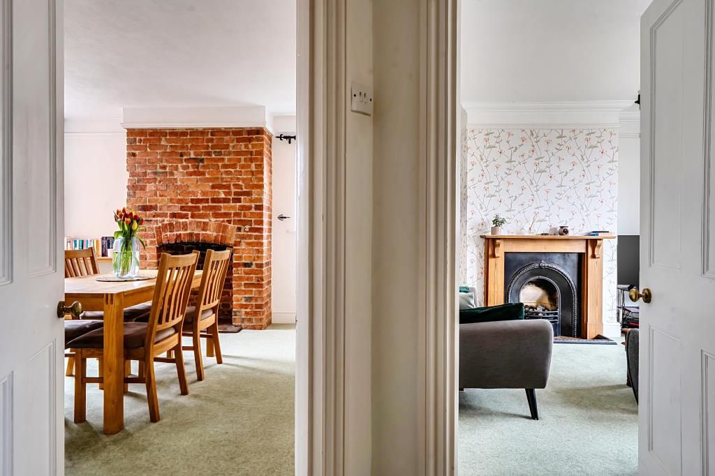 Property photo 3 of 20 Hallway