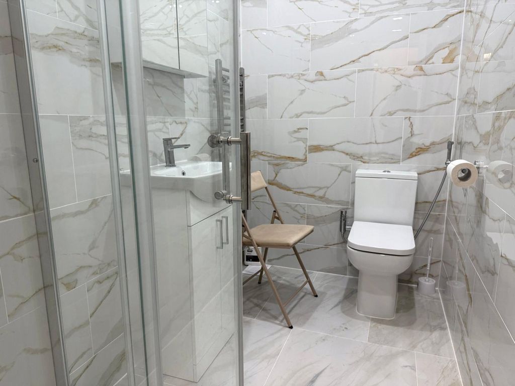 Property photo 2 of 3 Picture No. 02