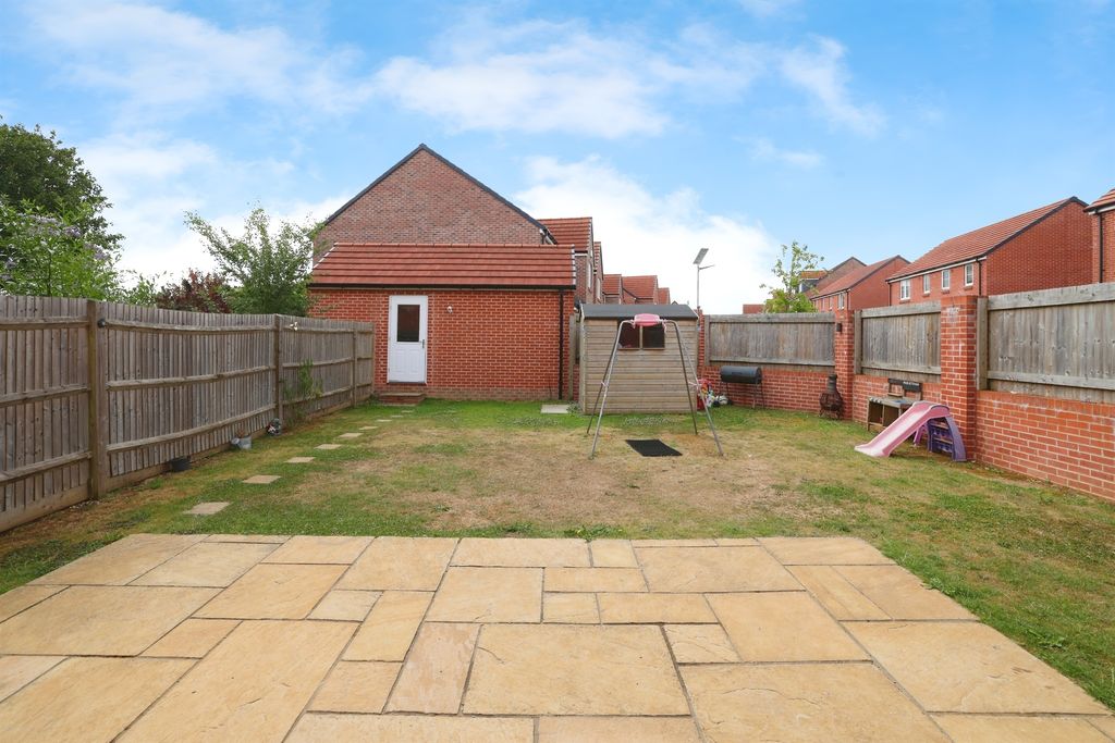Property photo 2 of 15
