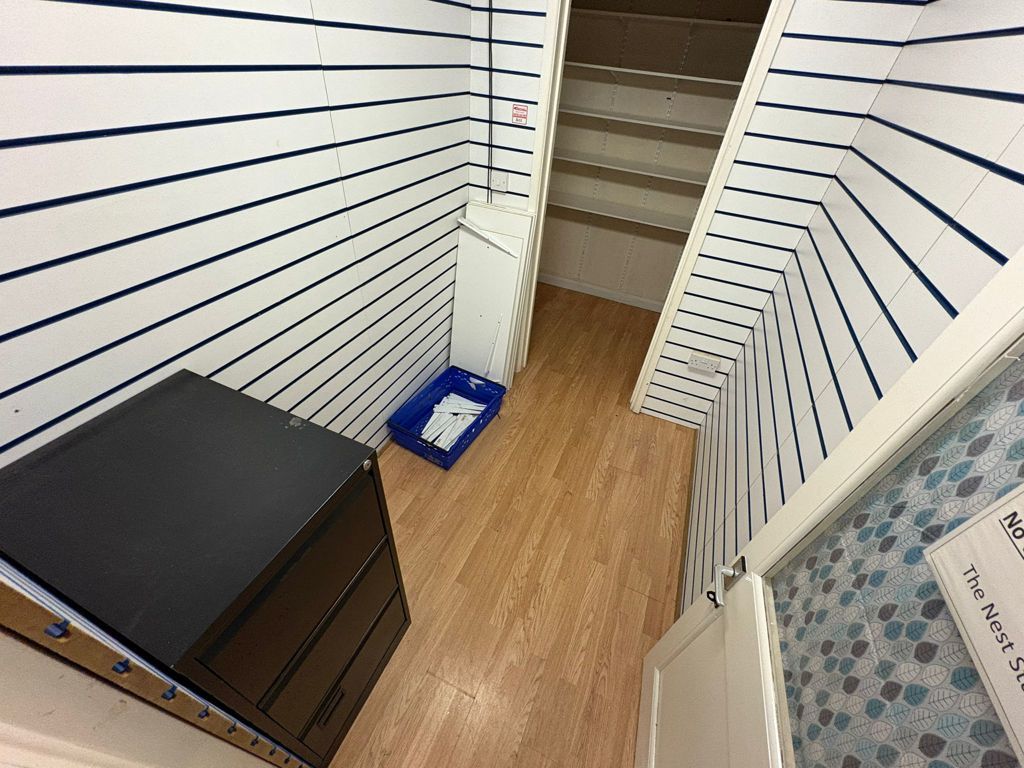 Property photo 2 of 5 Photo 1