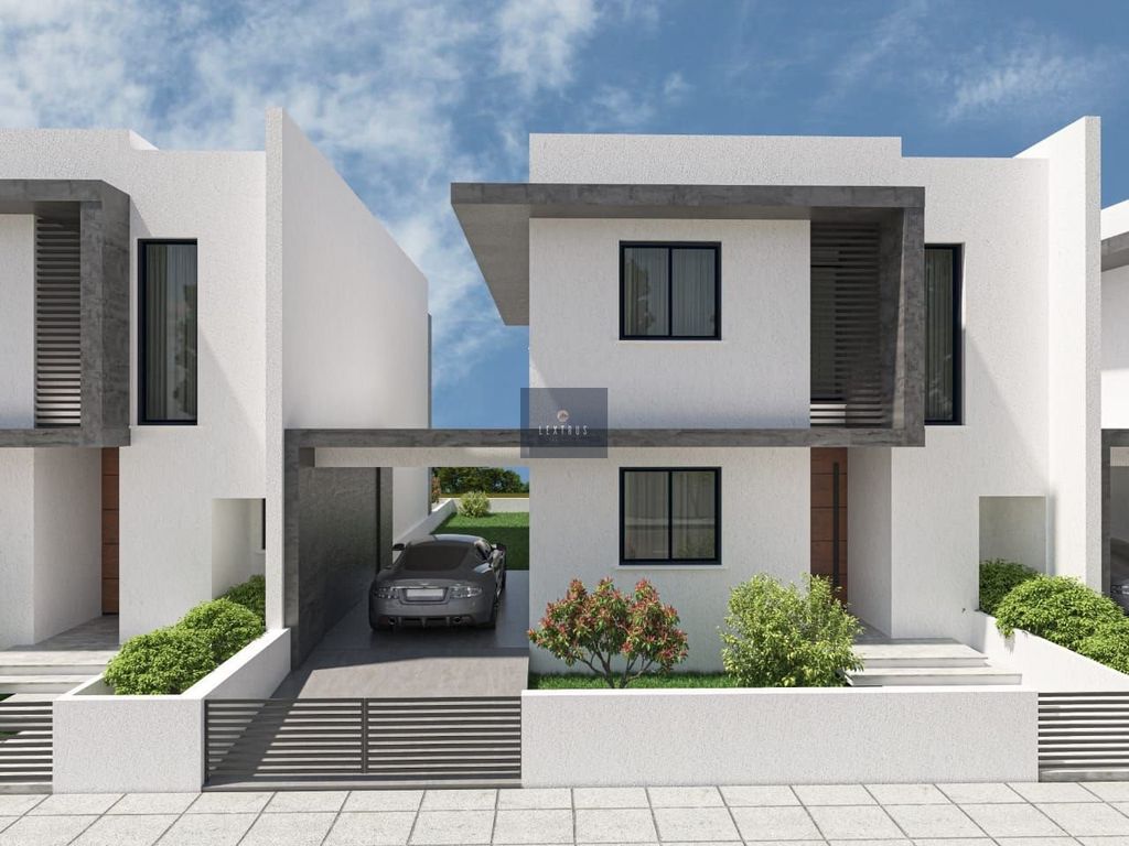 Property photo 3 of 9