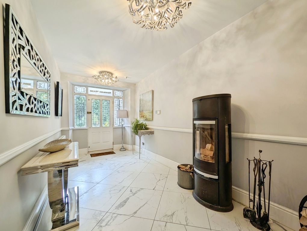 Property photo 2 of 37 Pbox-Img.Jpg