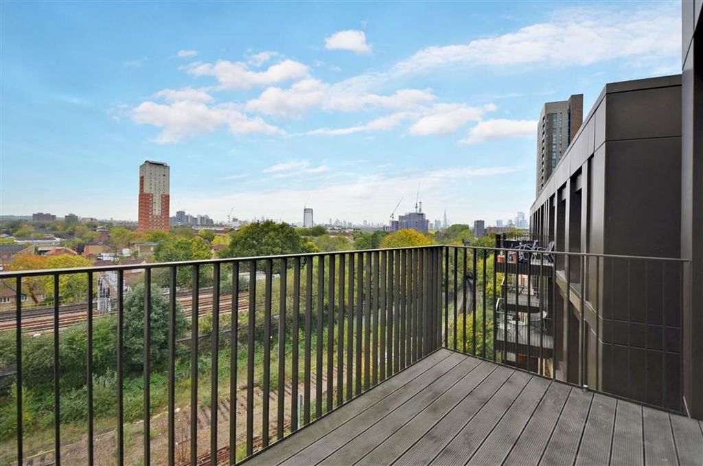 Property photo 3 of 8