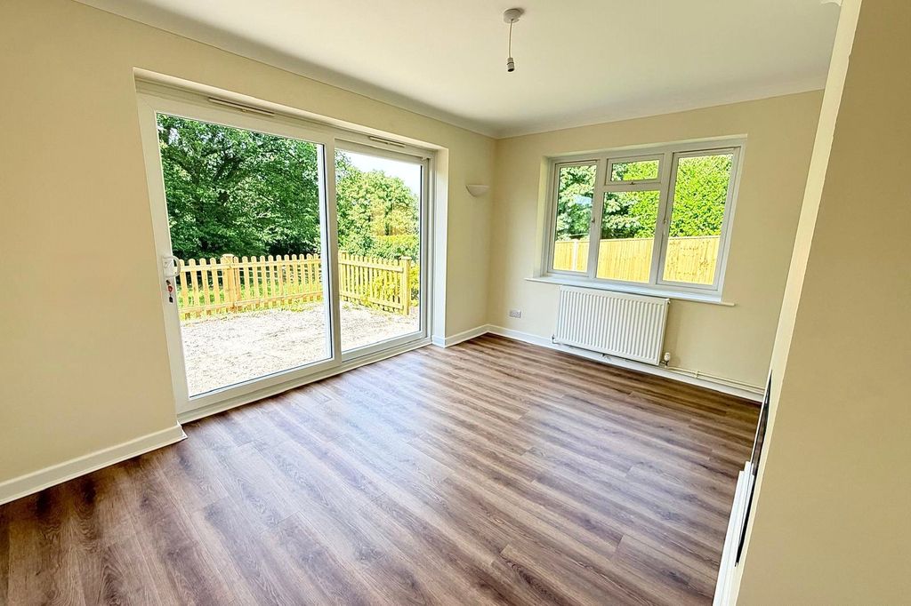 Property photo 3 of 14 Picture No. 09