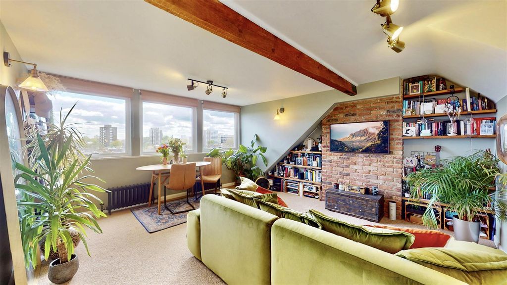 Property photo 3 of 17 Tf-39-Nassington-Road-04212026_210320.Jpg