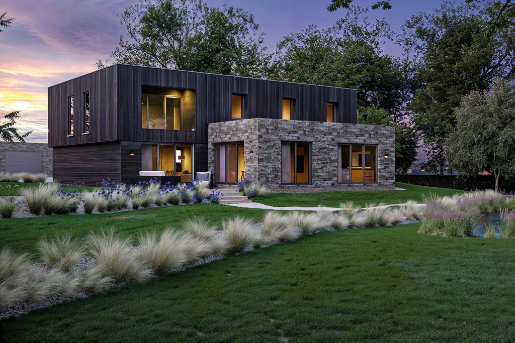 Property photo 1 of 10 Photo 1