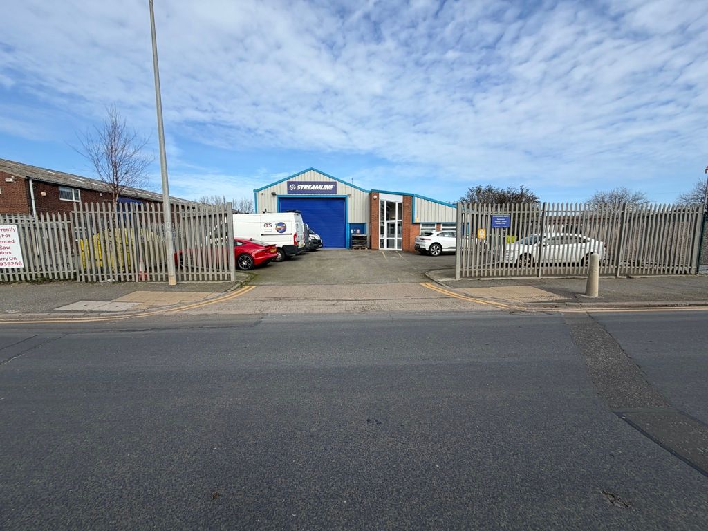 Property photo 2 of 12 Photo 2