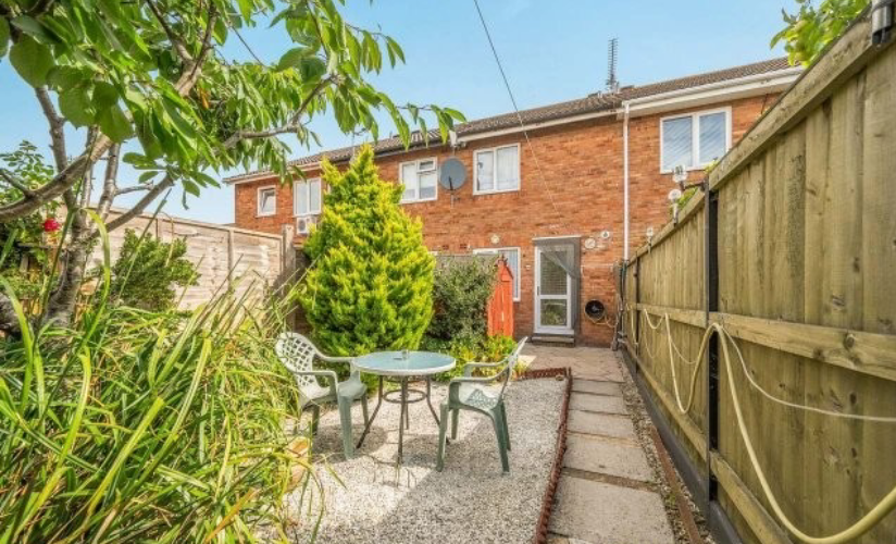 Property photo 1 of 10