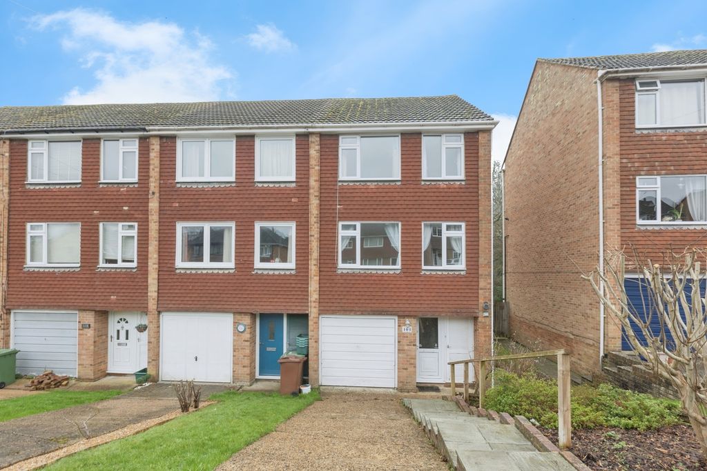 Property photo 1 of 18 Pbox-Img.Jpg