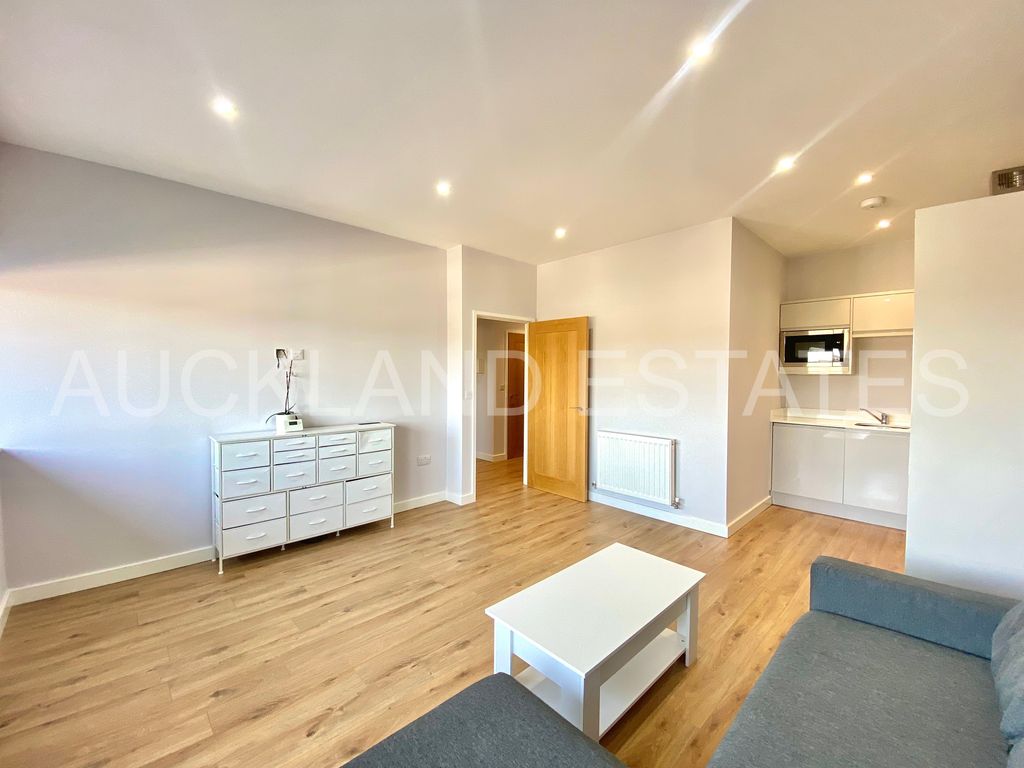 Property photo 3 of 11