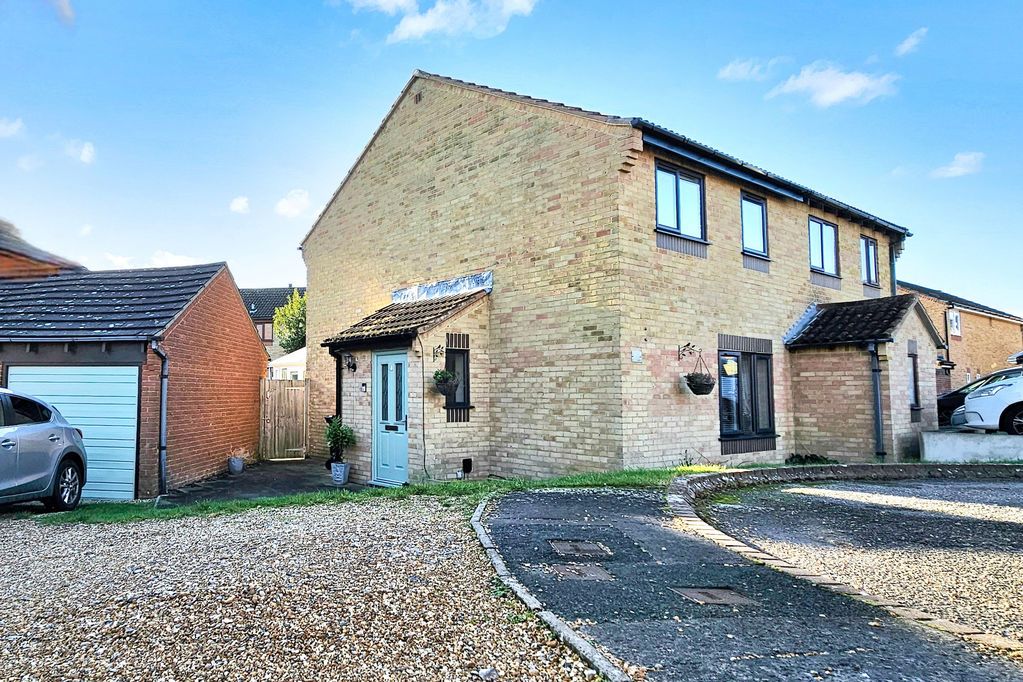 Property photo 1 of 12 Front